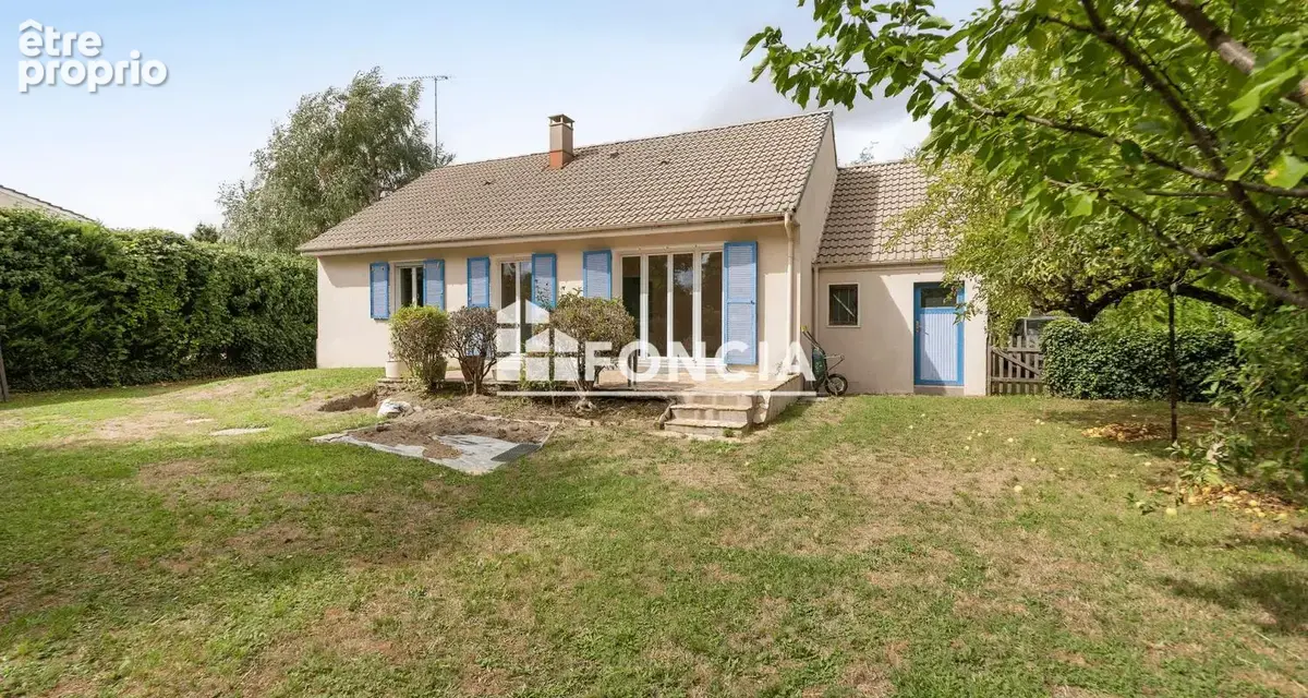 Maison à ETAMPES