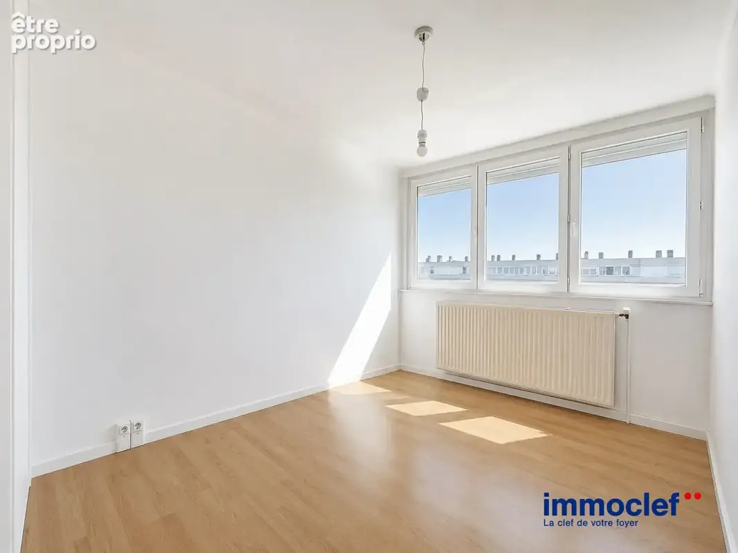 Appartement 62 m² à La Madeleine  - photo 3