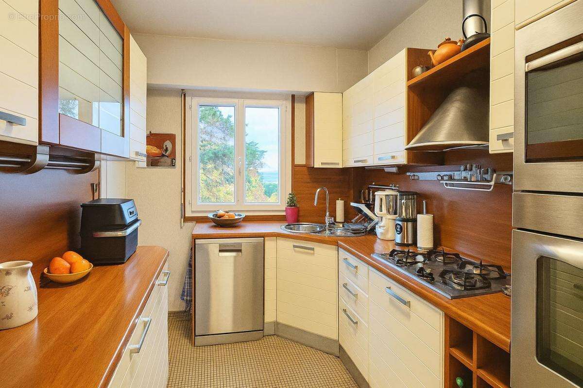 Appartement à CHAMBOURCY