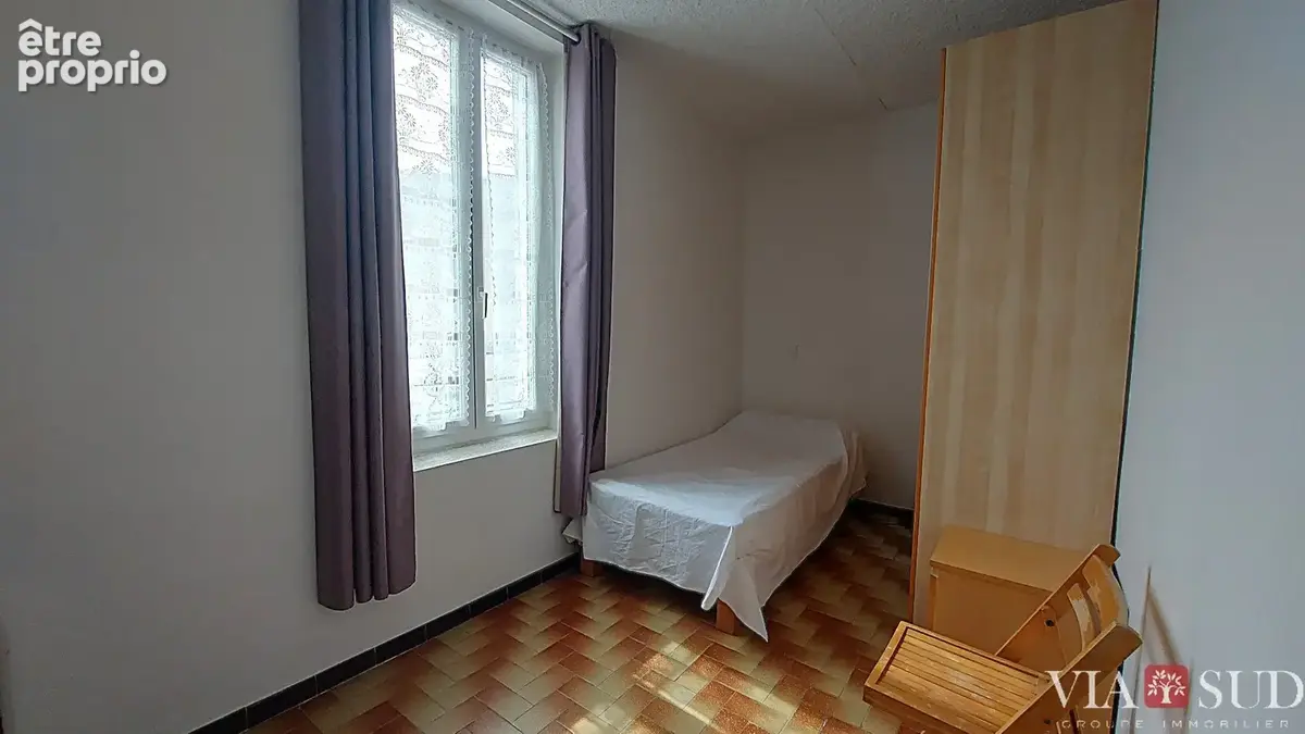 BEZIERS  SECTEUR PONT-VIEUX - Maison de ville 120 m²  4 chambres  Garage 60 m²  Cave 40 m² - photo 7