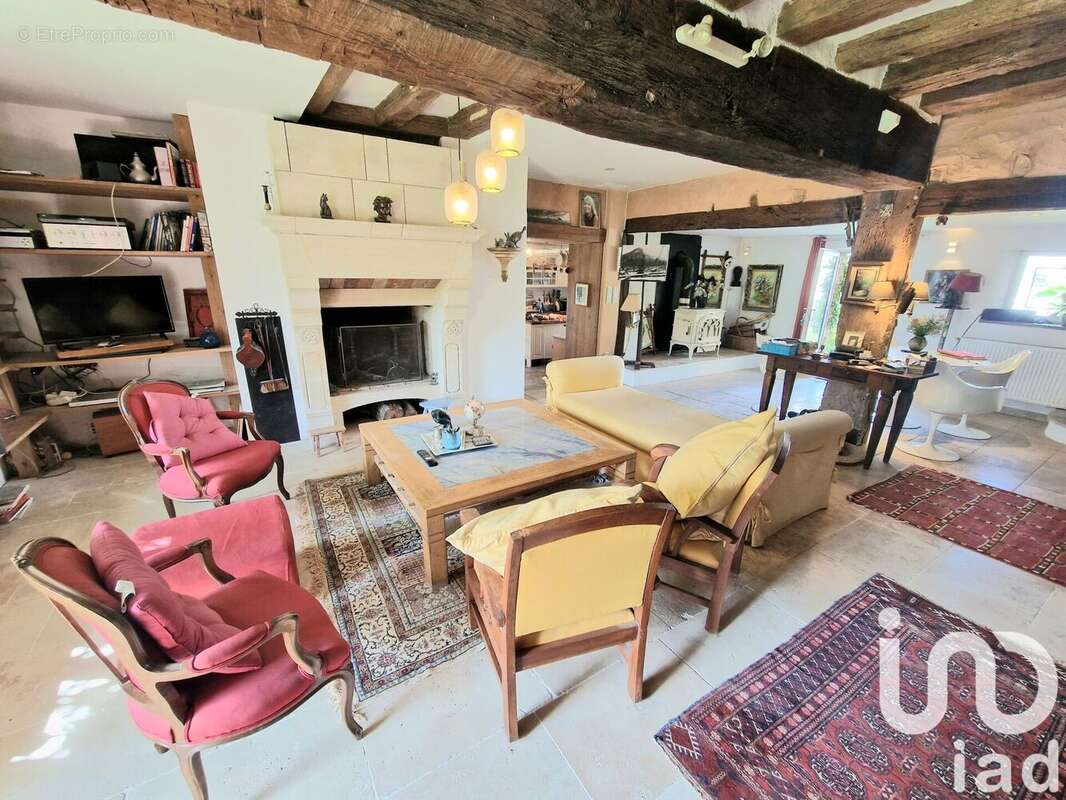 Photo 7 - Maison à TOUCY