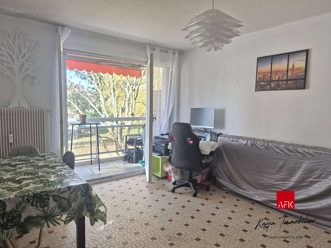 Appartement à VILLE-LA-GRAND