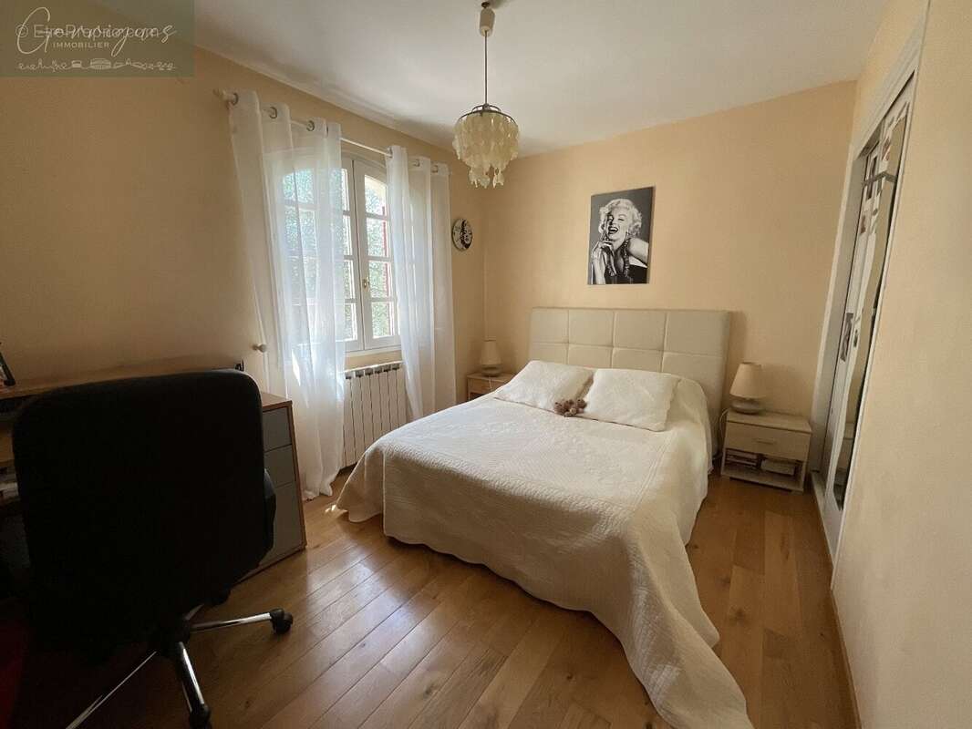 Maison à NIMES