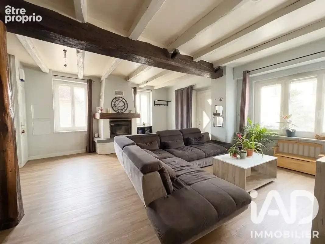 Photo 1 - Maison à LE MESNIL-AUBRY