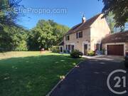 Maison à SAINT-VERAIN