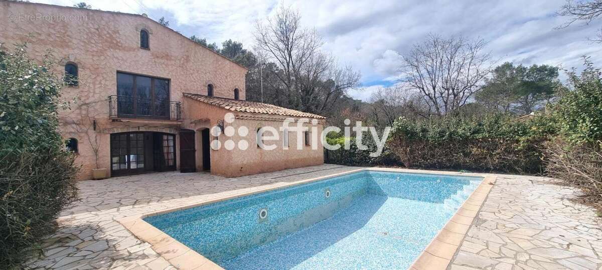 Maison à LE THORONET