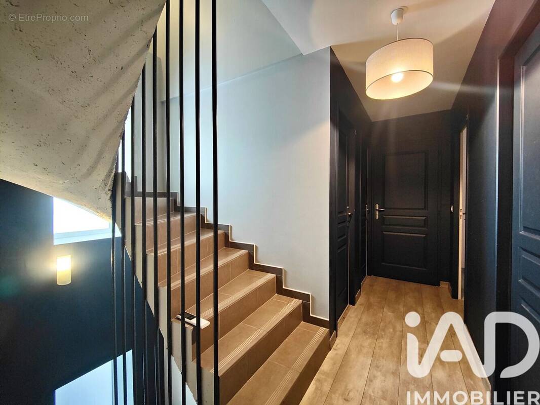 Photo 1 - Maison à LAMASTRE