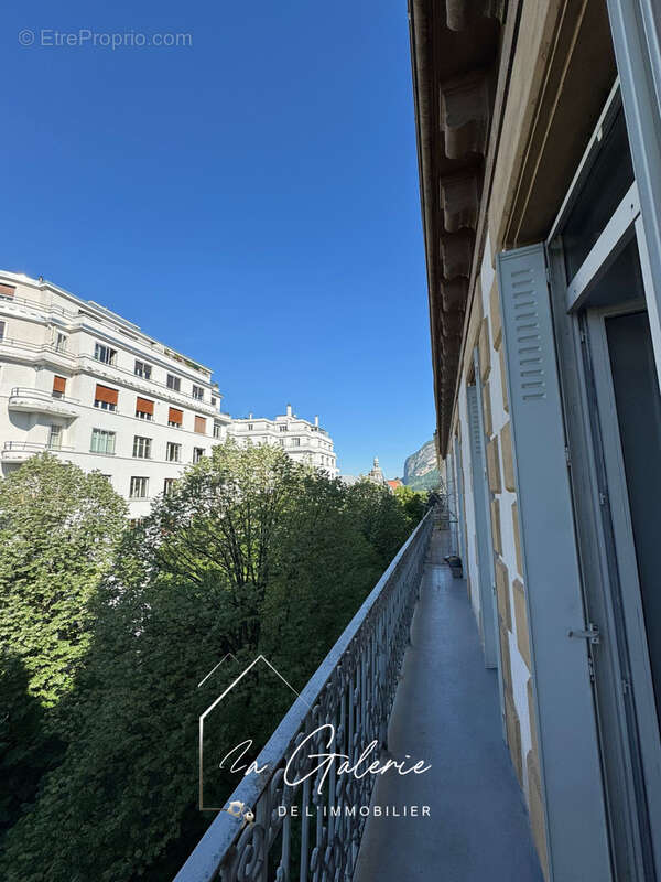 Appartement à GRENOBLE