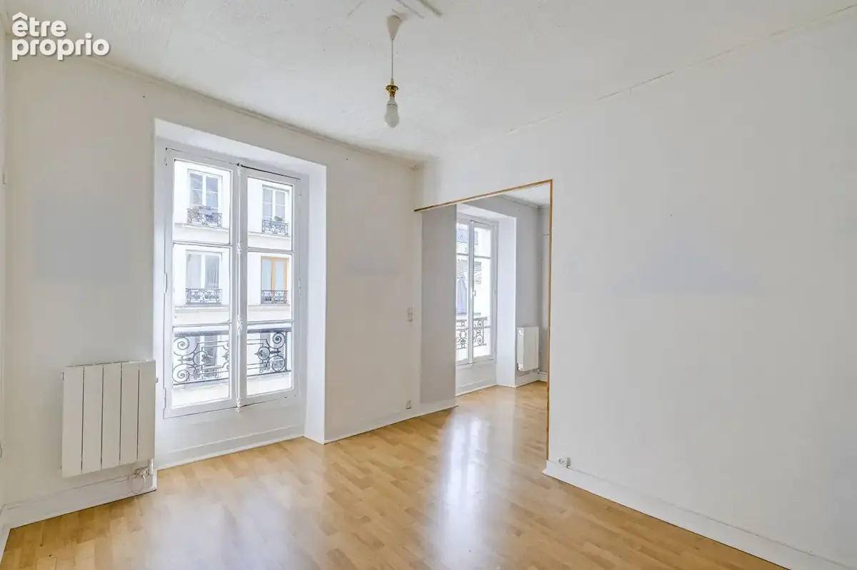 Appartement à PARIS-11E
