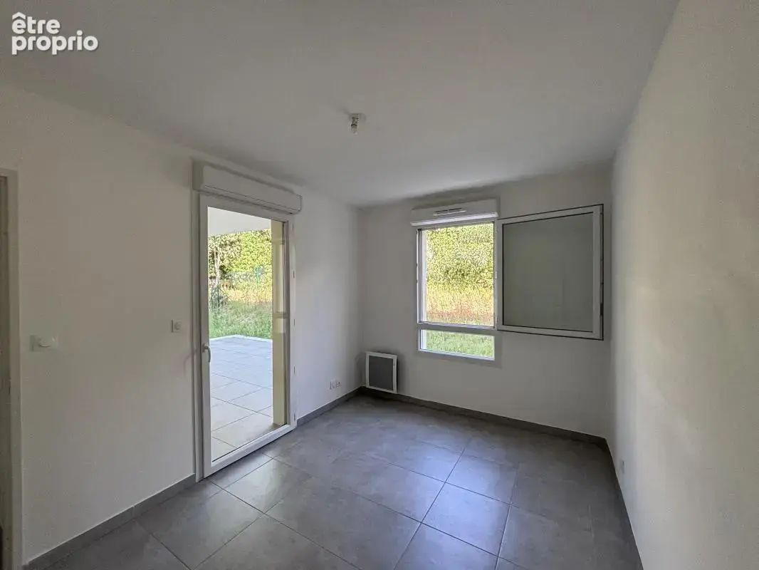 MARSEILLE 9ème - T4  jardin privatif 3 chambres - photo 14