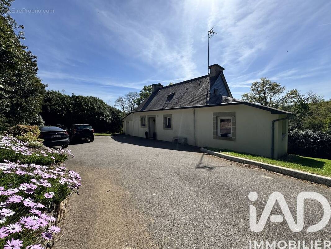 Photo 1 - Maison à ERGUE-GABERIC