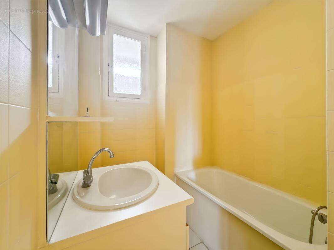 Appartement à ROMANS-SUR-ISERE