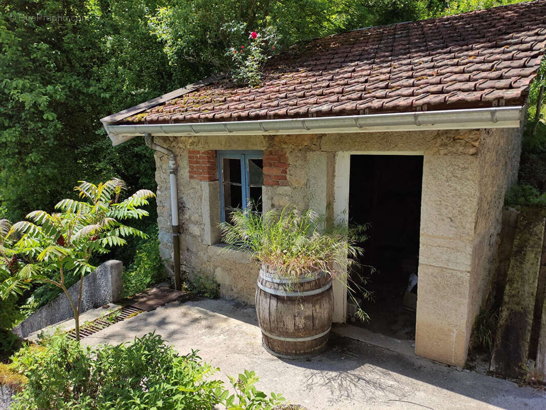 Maison à SAINT-RAMBERT-EN-BUGEY
