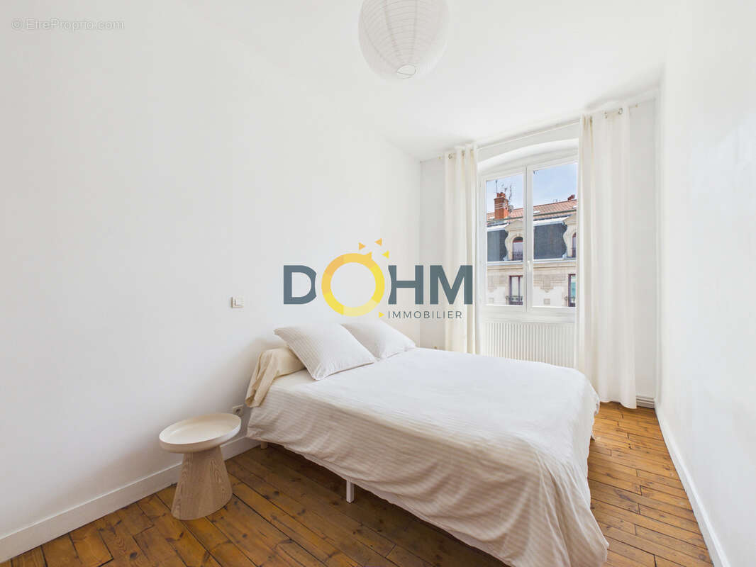 Appartement T3, 78 m3 centre-ville du Puy-en-Velay - photo 5