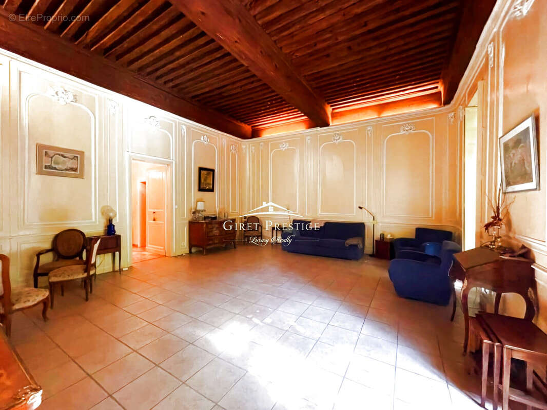Maison à BELLEY