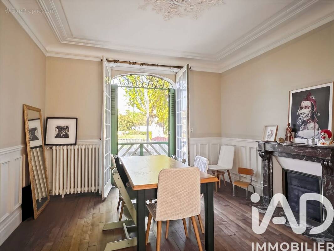Photo 1 - Maison à LAGNY-SUR-MARNE
