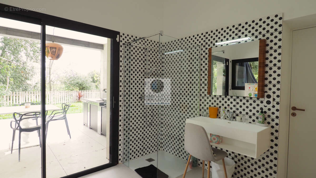 Maison à SAINT-PERAY