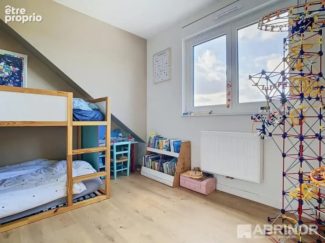 Maison 4 chambres jardin stationnement privatif - photo 6
