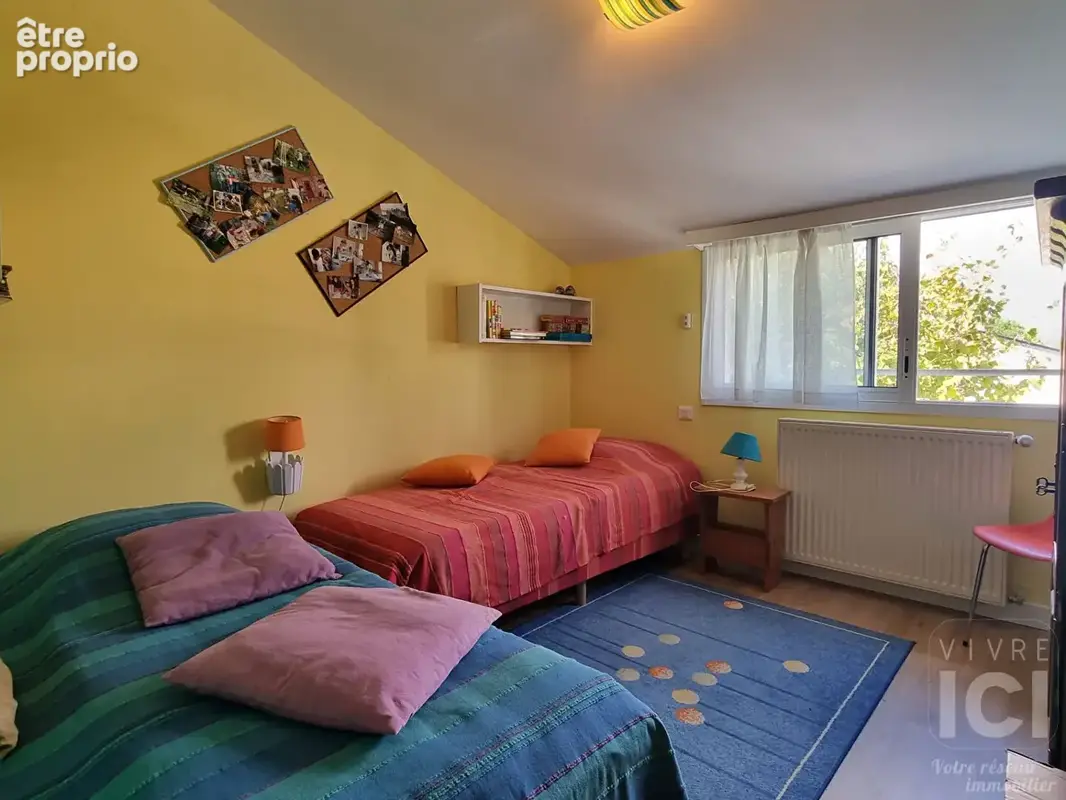 Maison familiale de plain-pied - Secteur Bourg - 5chambres - photo 11