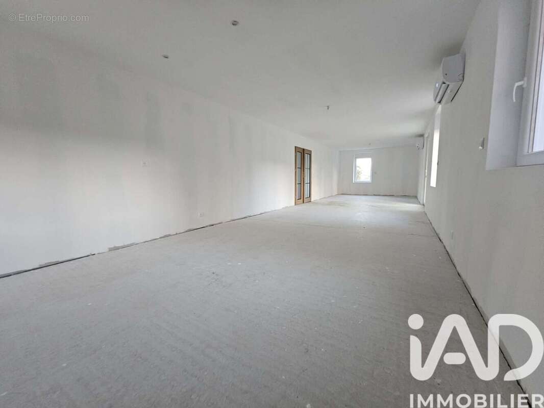 Maison 168 m² à Robecq  - photo 3