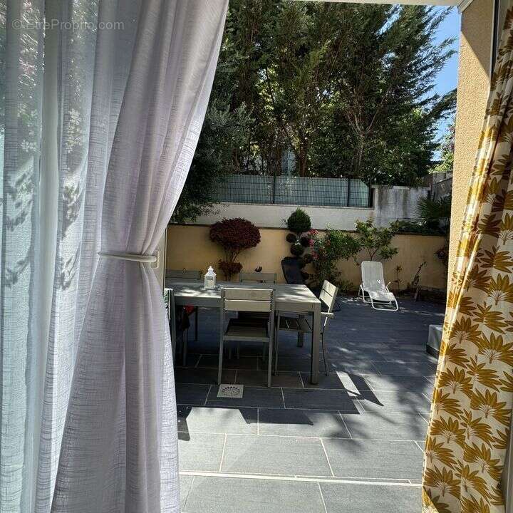 Maison à THIAIS