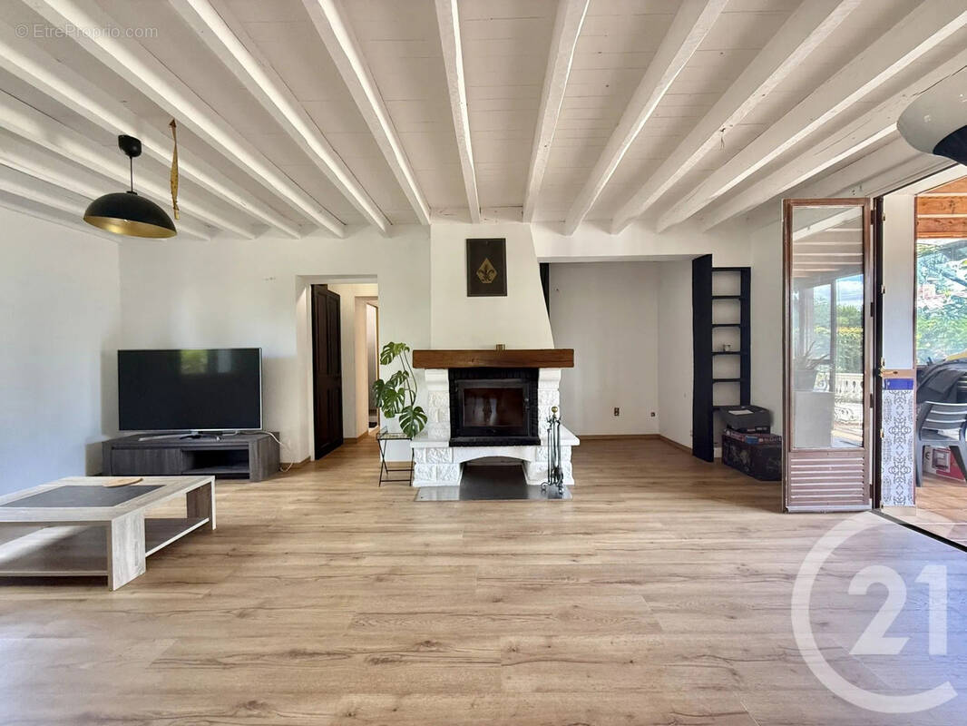 Maison à AVERMES