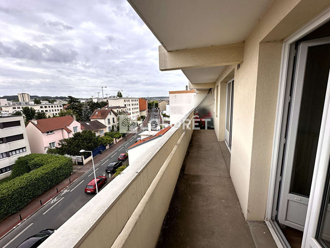 Appartement à NANTERRE