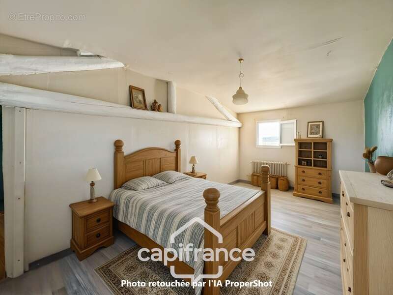 Maison à BOUGE-CHAMBALUD