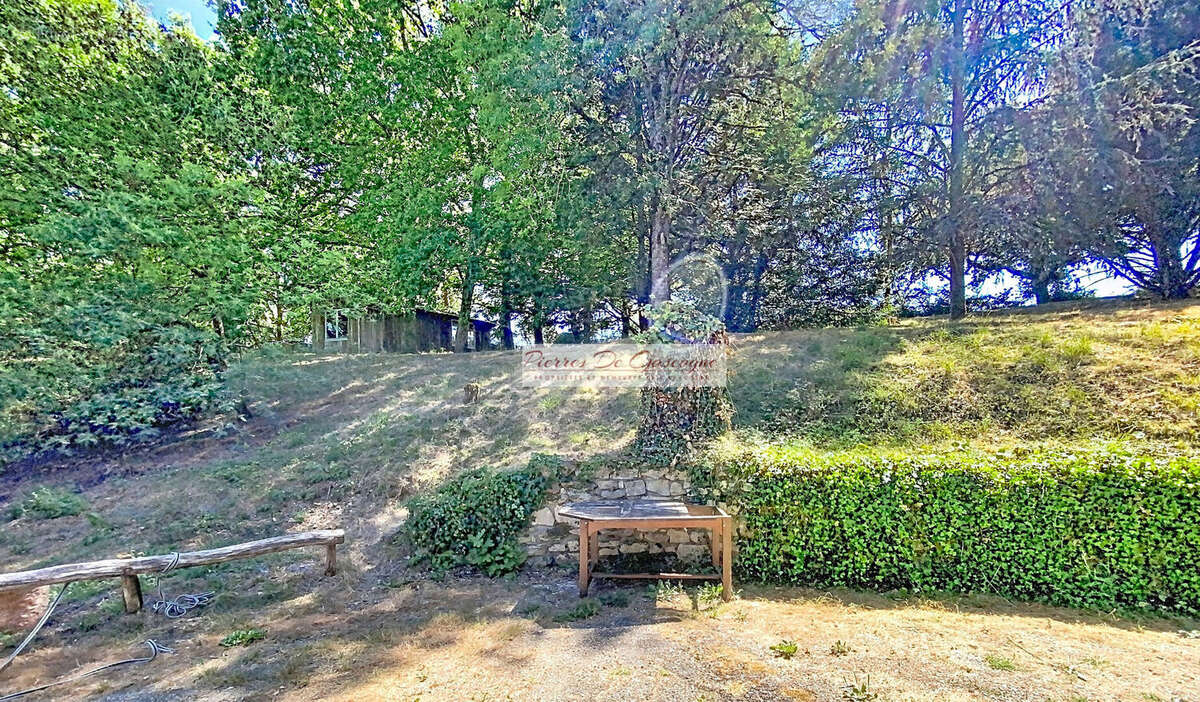 Ancienne métairie de caractère du XIXᵉ siècle – Charme, authenticité et potentiel – Parc arboré, piscine et dépendances - photo 20