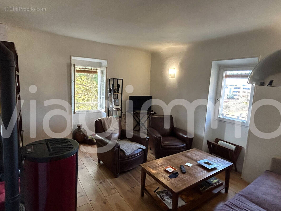 Appartement à MARSEILLE-12E
