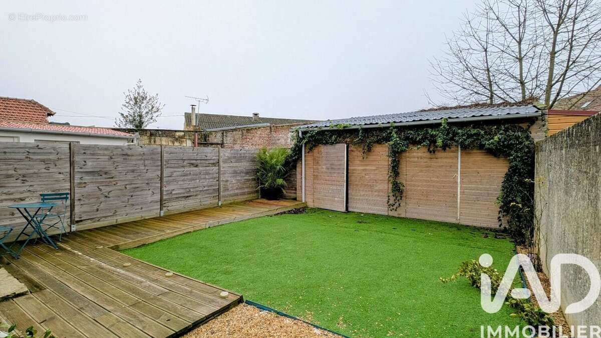 Photo 2 - Maison à VILLERS-COTTERETS