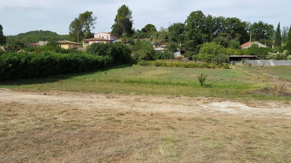 Terrain à SAINT-AUBIN-DE-MEDOC