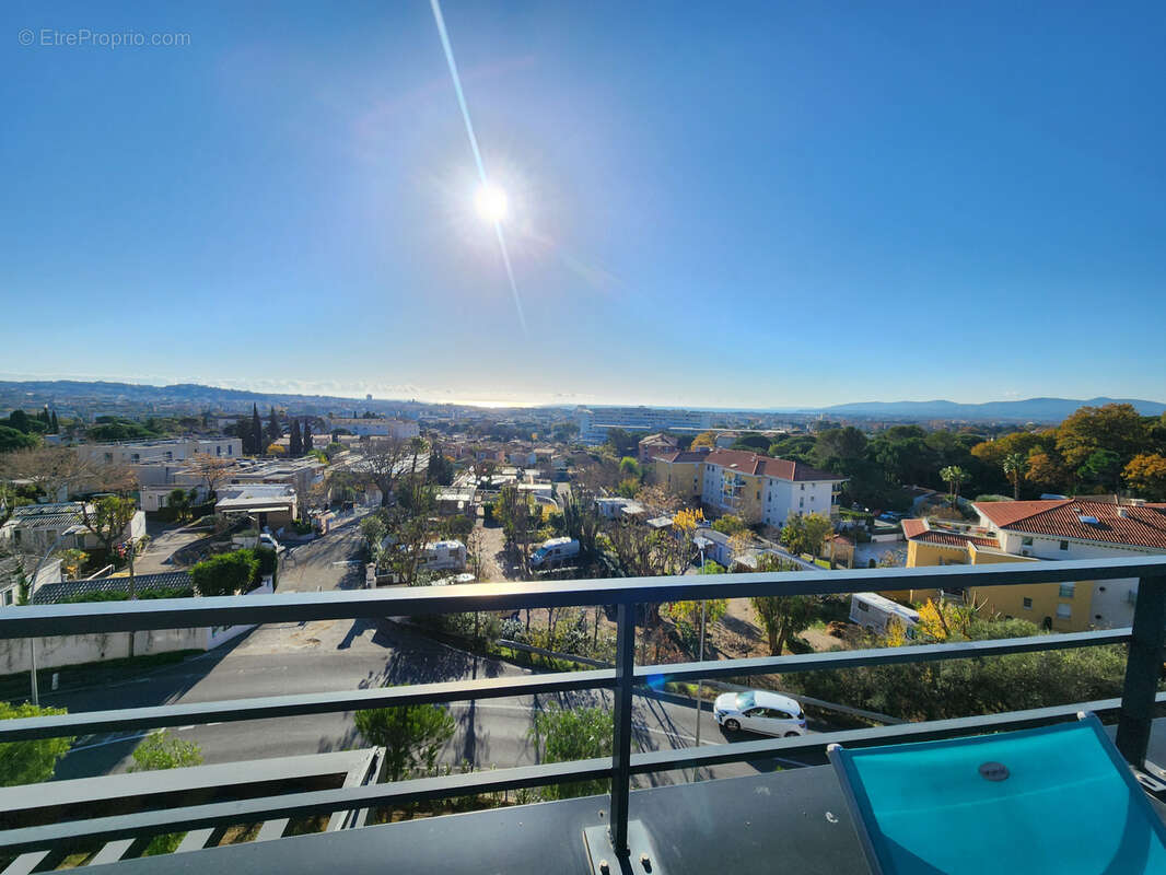 Appartement à FREJUS