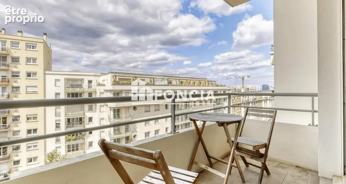 Appartement à ISSY-LES-MOULINEAUX