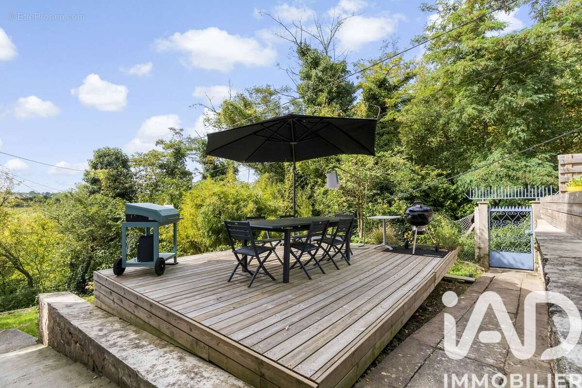 Photo 2 - Maison à SAULX-LES-CHARTREUX