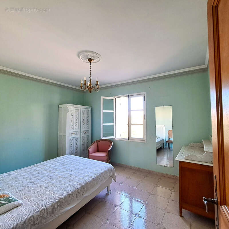 Maison à SAINT-RAPHAEL