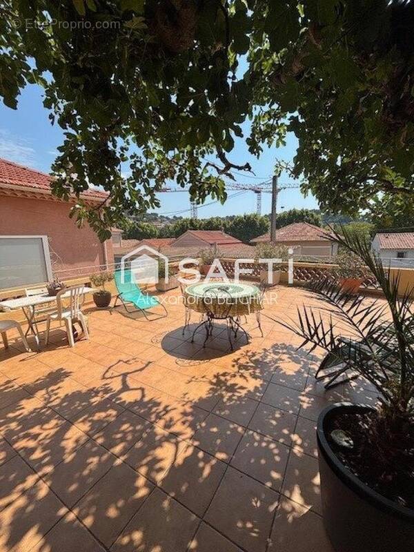 Photo 1 - Maison à OLLIOULES