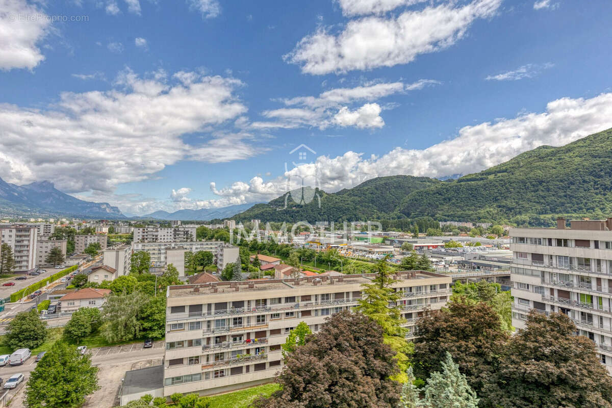 Appartement à EYBENS