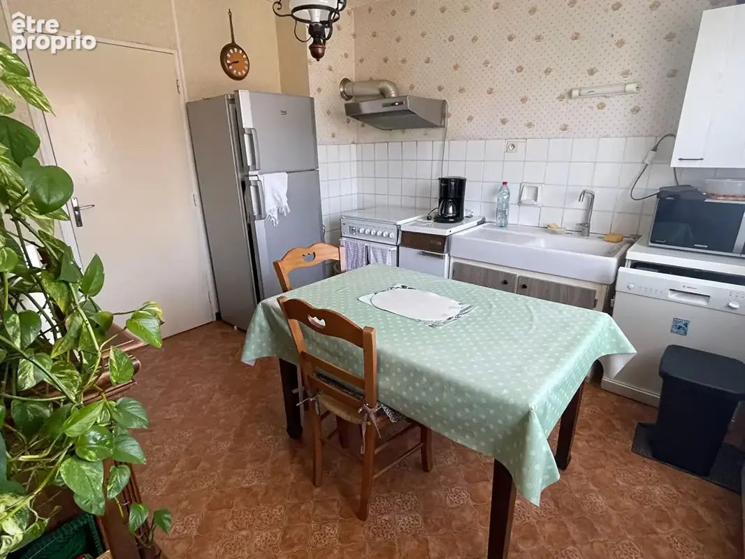 Revigny, secteur calme : Pavillon individuel sur sous-sol aménagé. - photo 9