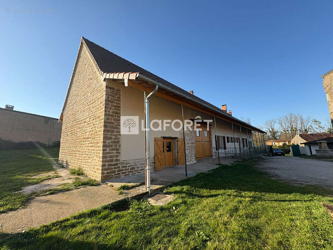 Maison à LOUHANS