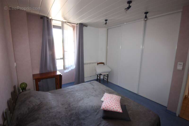Maison à vendre 5 pièces ORDONNAZ (01) - photo 18