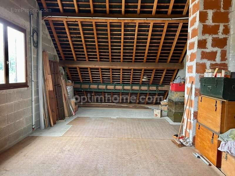 Maison individuelle – Vie de plain-pied – 5 chambres possibles – Sous-sol complet – Terrain clos de 1 000 m² – Mouzon (proche Be - photo 12