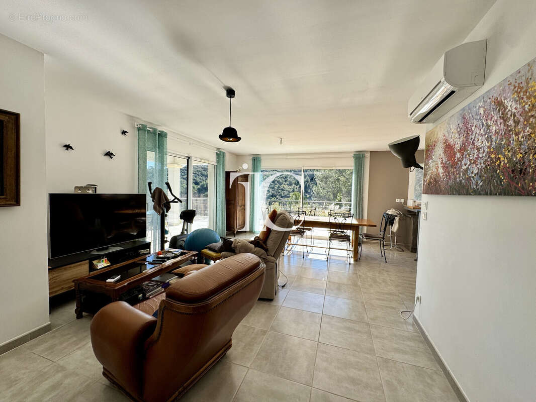 Maison à SAINT-AMBROIX