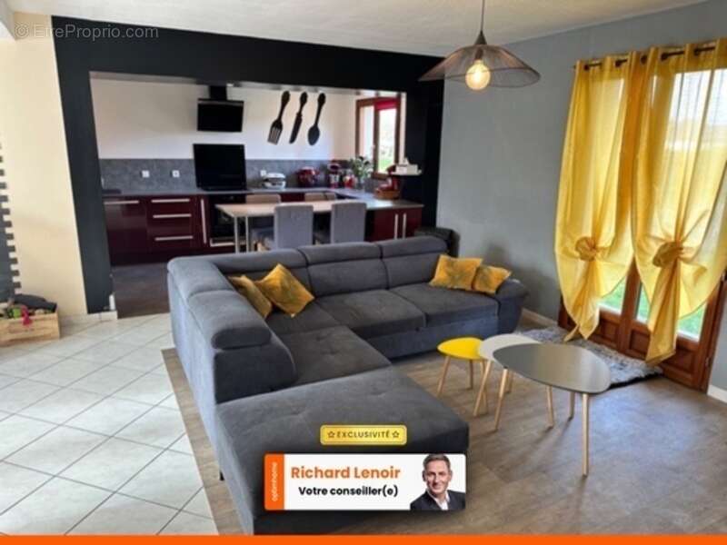 Maison à LIEUREY