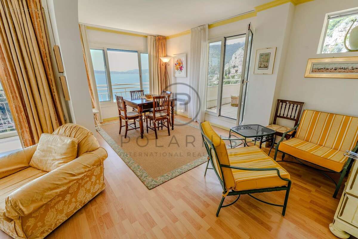 Appartement à CAP-D'AIL
