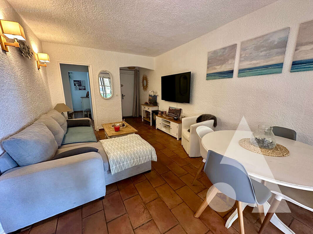 Appartement à LES ISSAMBRES