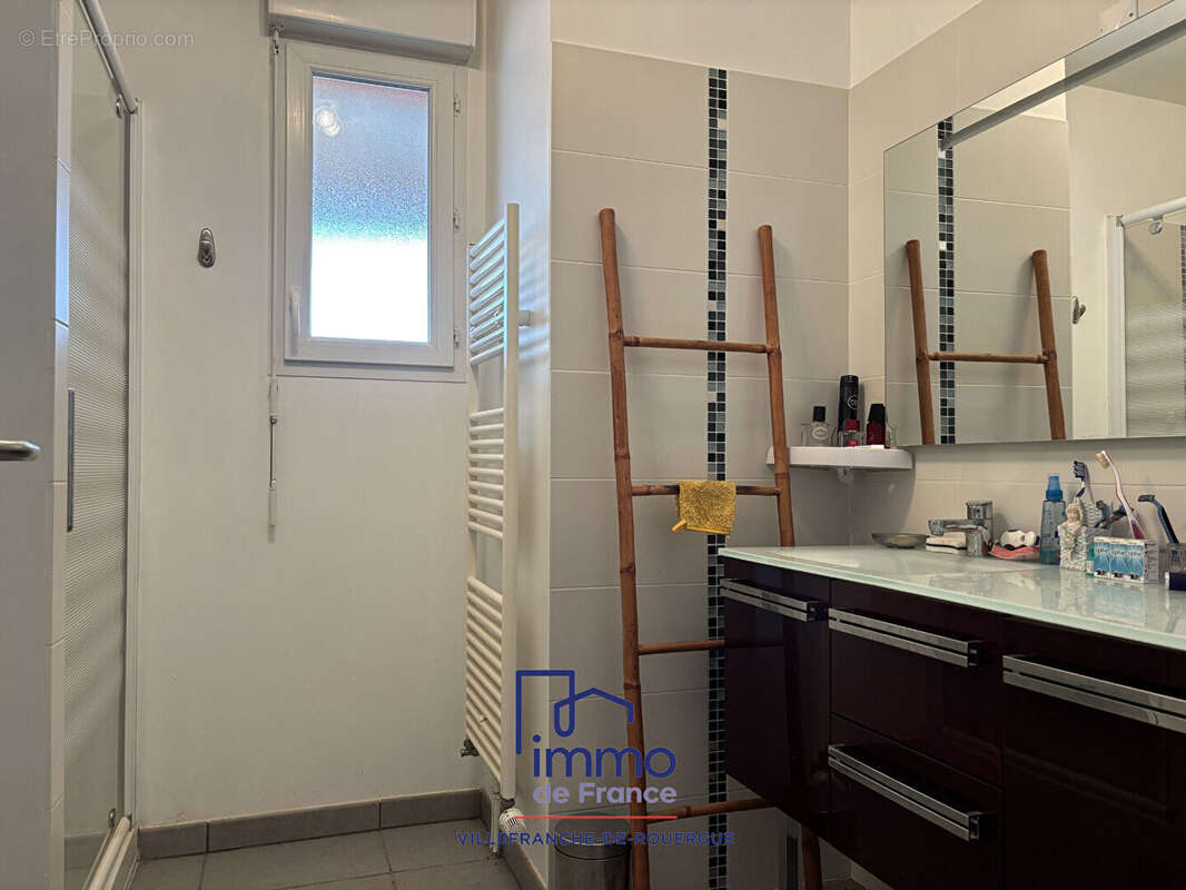 Appartement 100 m² avec terrasse, box et parking - photo 8
