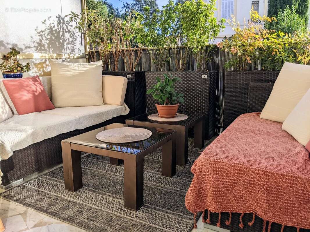 Appartement à MANDELIEU-LA-NAPOULE