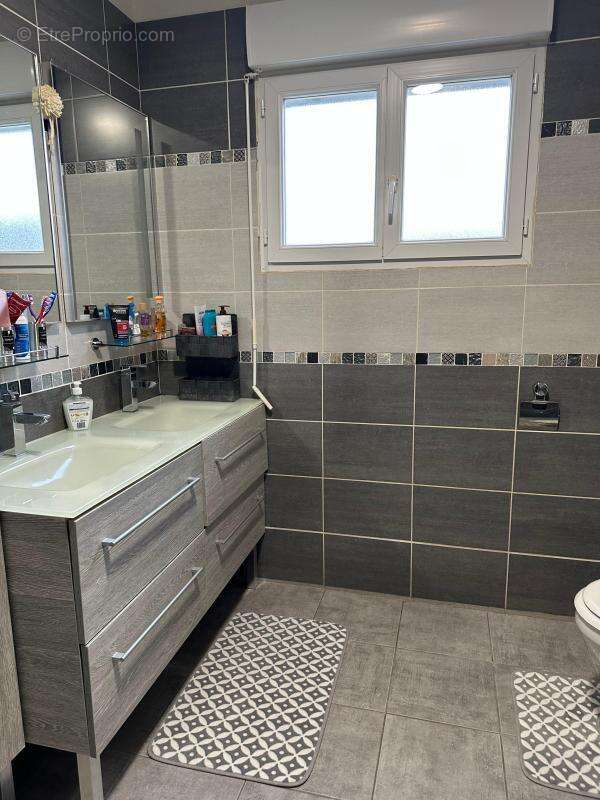 Maison à SAINT-GERMAIN-LES-ARPAJON