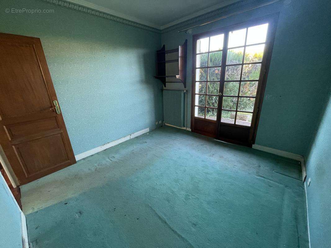 Maison à LE PIAN-MEDOC